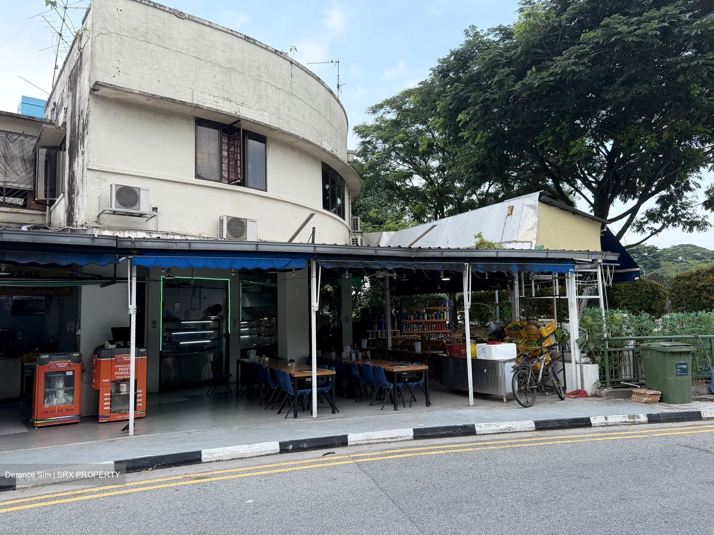 Guillemard Road (D14), Retail #558580851